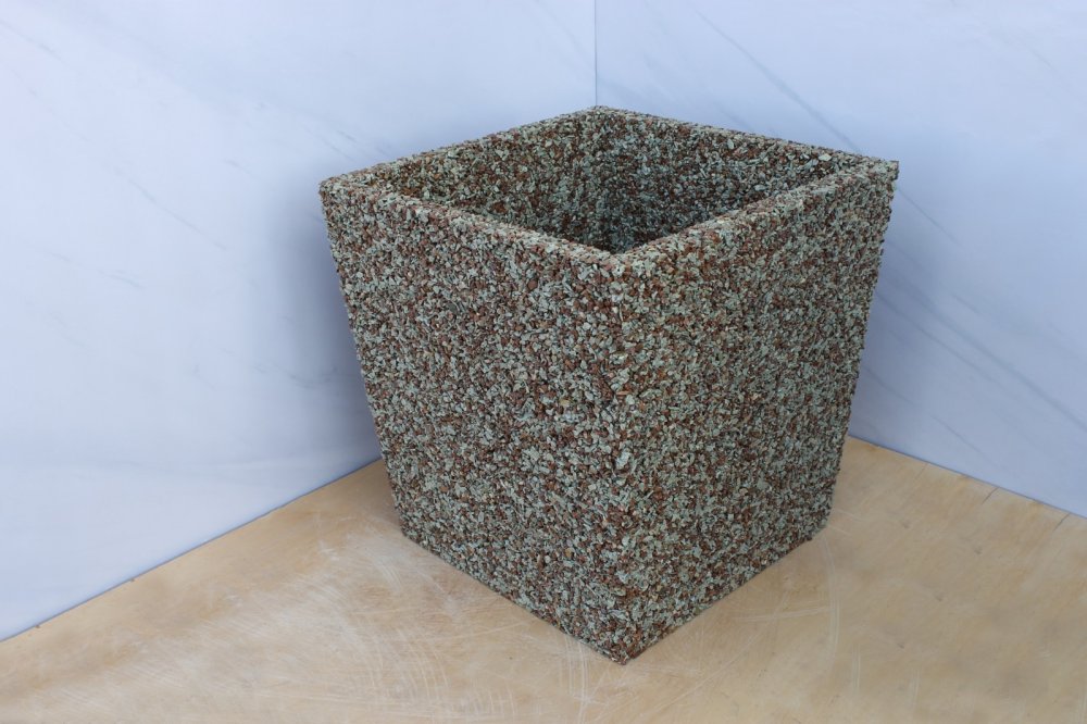 Ландшафтный вазон Куб конусный купить  c доставкой в Ростове 