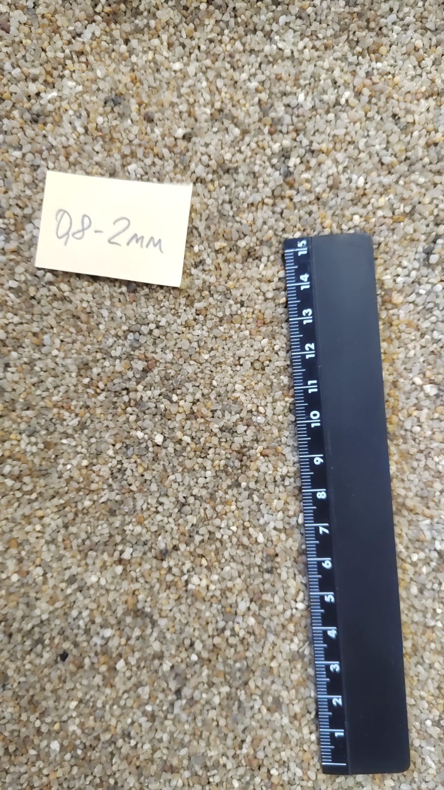 Кварцевый песок для площадок фр. 0,8 - 2 мм.  купить в Ростове фото 