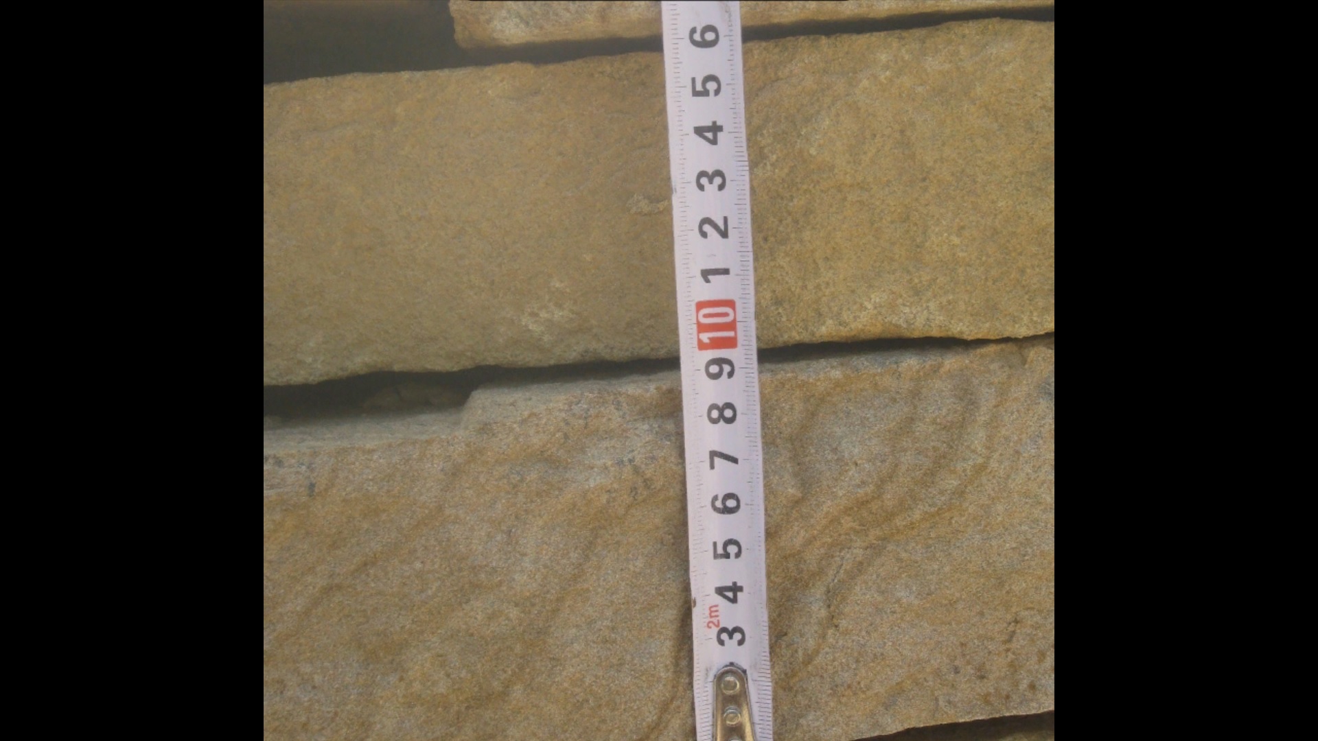 Песчаник пластушка желтый с рисунком (4-6 см)  купить  в Ростове плитняк пластушка желтый с рисунком песчаник 9 000 руб/м3   фото 