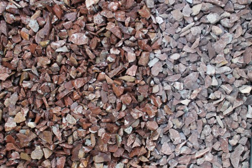  Мраморная крошка (щебень крошка розовый) фр. 10-20 мм.  купить  в Ростове мрамор розовый, красный каменная декоративная крошка ландшафтная 7700 руб/т   фото 