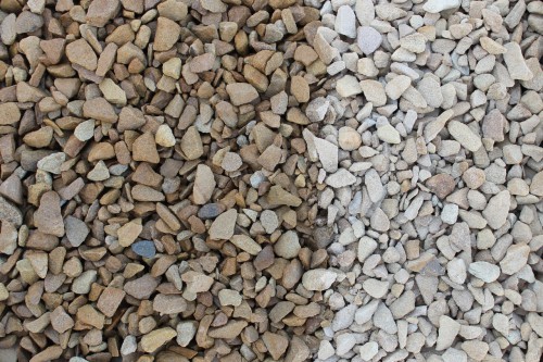  Щебень крошка желтый (песчаник) фр. 10-20 мм.  купить  в Ростове песчаник бежевый, серый, рыжий декоративный ландшафтный щебень колотый 7 200 руб/т   фото 